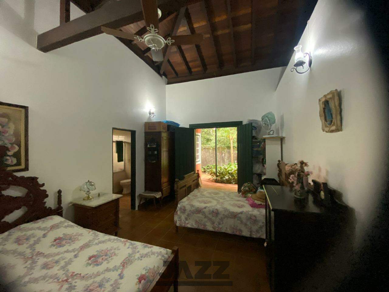 Casa de Condomínio à venda com 5 quartos, 357m² - Foto 30