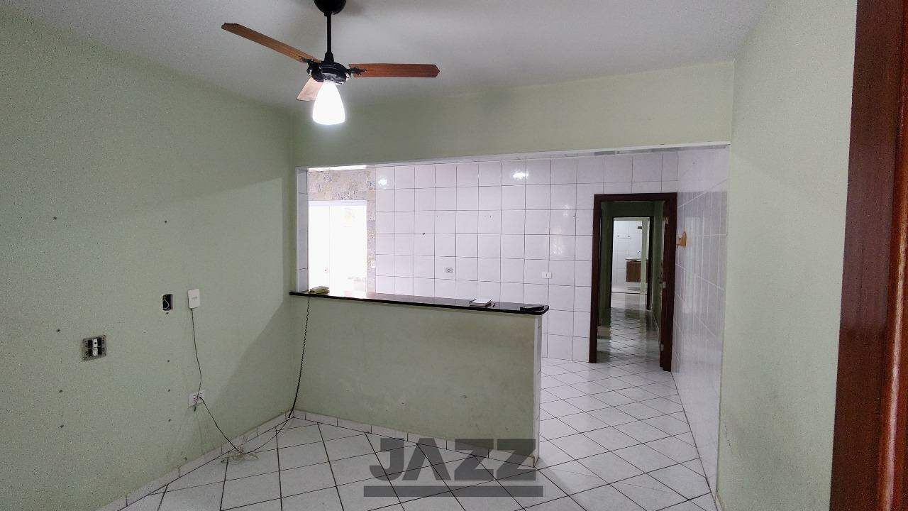 Casa à venda com 2 quartos, 98m² - Foto 4