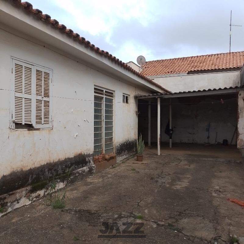 Casa à venda com 3 quartos, 251m² - Foto 18