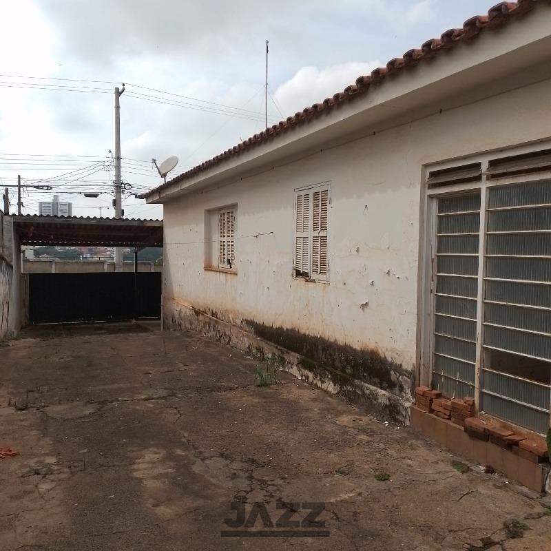 Casa à venda com 3 quartos, 251m² - Foto 22