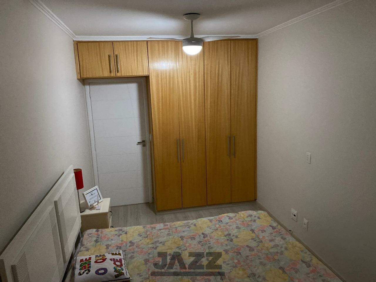 Apartamento à venda com 4 quartos, 150m² - Foto 11