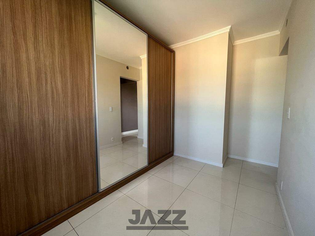 Apartamento à venda com 3 quartos, 58m² - Foto 1