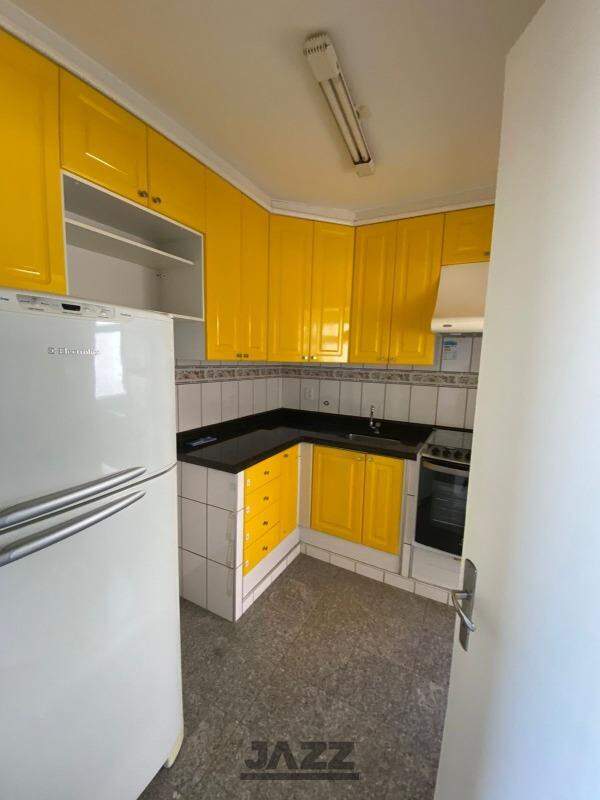 Apartamento à venda com 3 quartos, 88m² - Foto 3