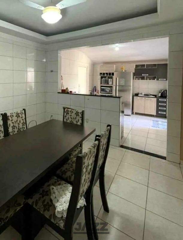 Casa à venda com 3 quartos, 130m² - Foto 6