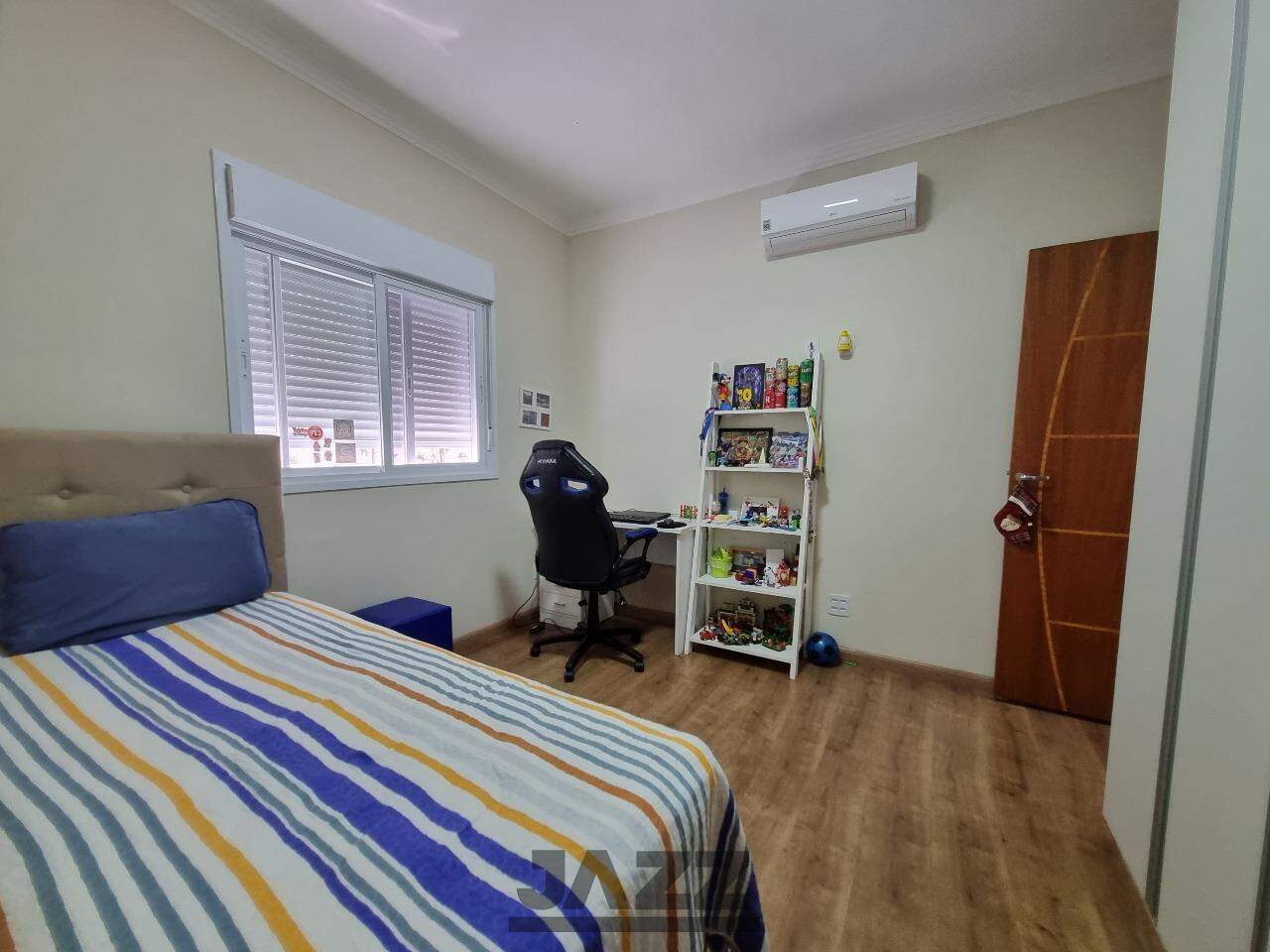 Casa de Condomínio à venda com 3 quartos, 208m² - Foto 31