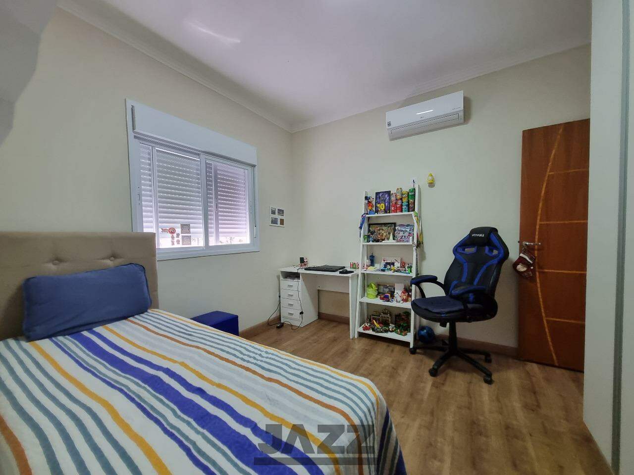 Casa de Condomínio à venda com 3 quartos, 208m² - Foto 32