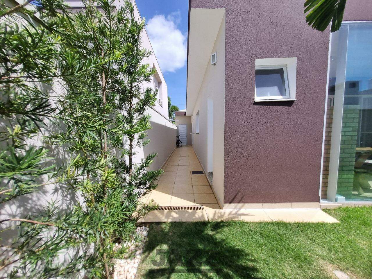 Casa de Condomínio à venda com 3 quartos, 208m² - Foto 52