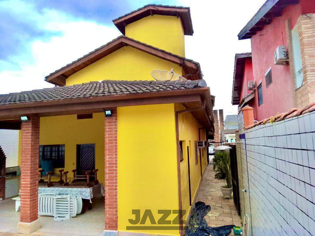 Casa de Condomínio à venda com 4 quartos, 208m² - Foto 14