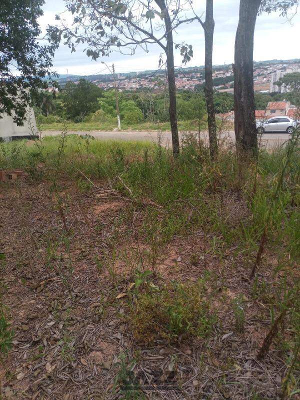 Terreno à venda, 360m² - Foto 1