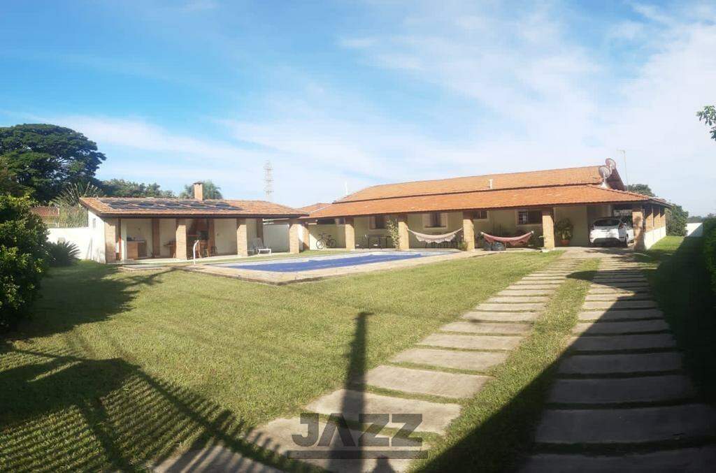 Casa de Condomínio à venda com 3 quartos, 292m² - Foto 1