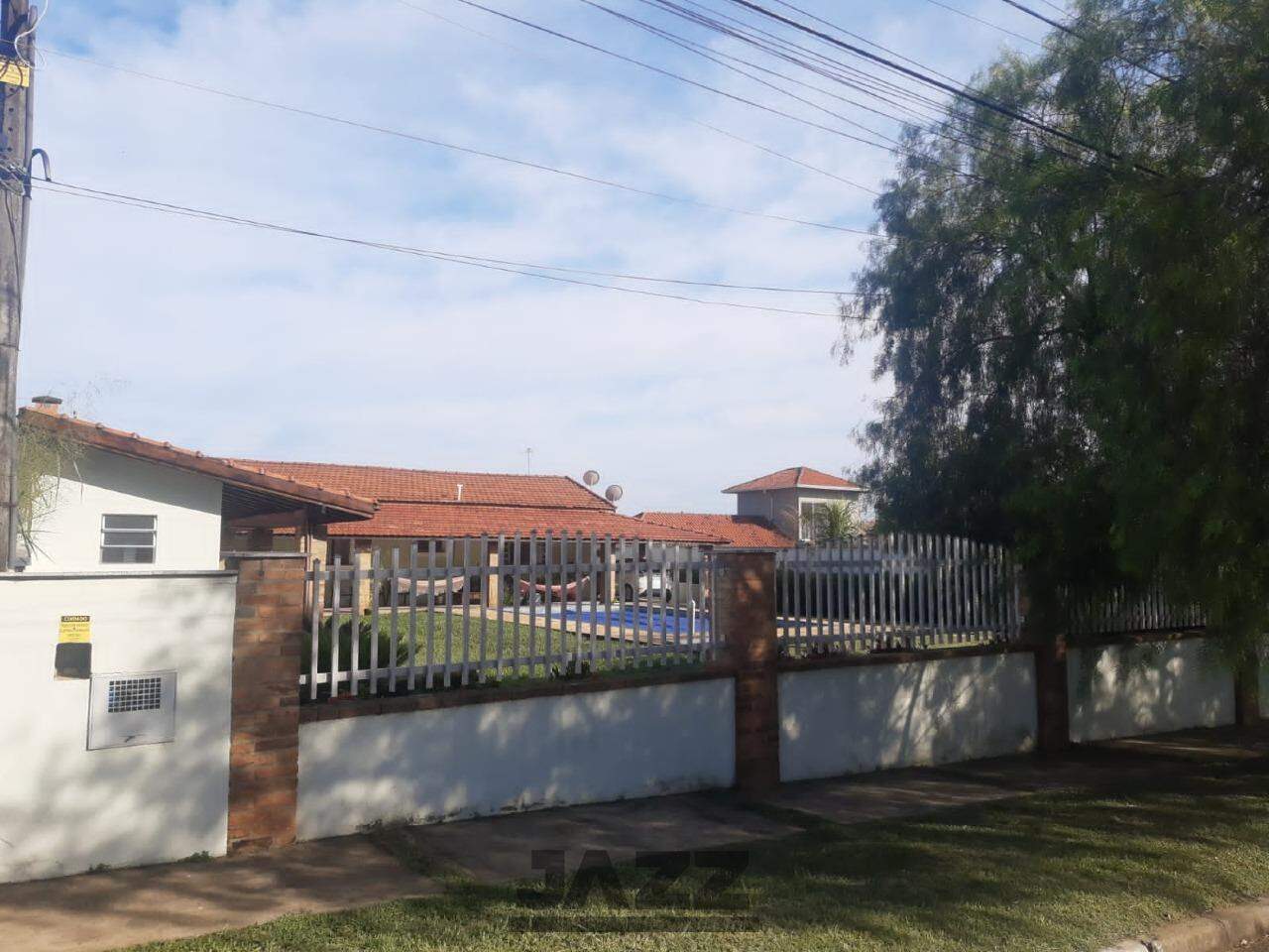 Casa de Condomínio à venda com 3 quartos, 292m² - Foto 2