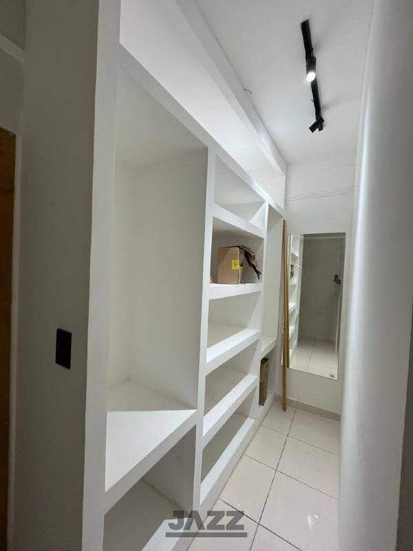 Casa à venda com 3 quartos, 124m² - Foto 13