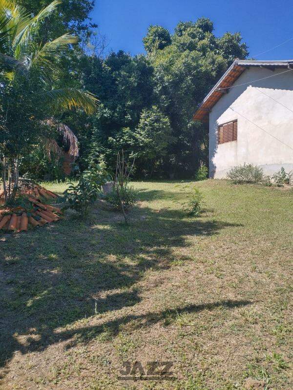 Casa de Condomínio à venda com 3 quartos, 2000m² - Foto 24