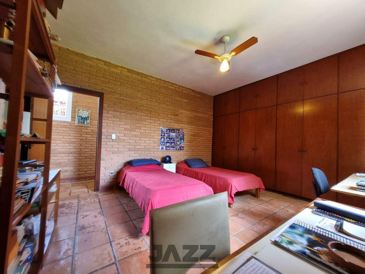 Casa de Condomínio à venda com 3 quartos, 400m² - Foto 48