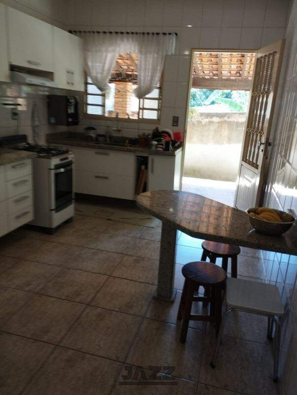 Fazenda à venda com 3 quartos, 200m² - Foto 13