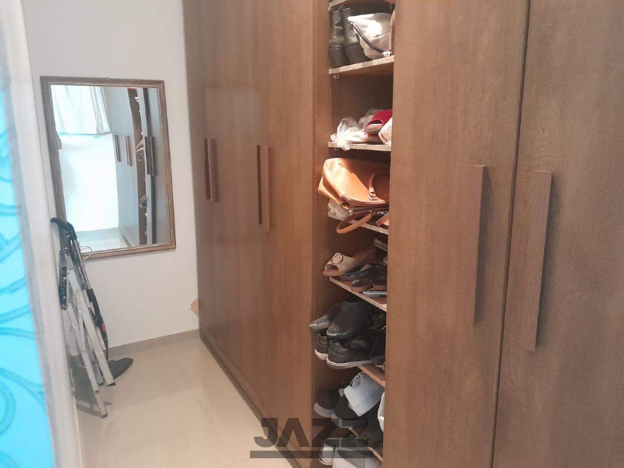 Casa à venda com 4 quartos, 350m² - Foto 18