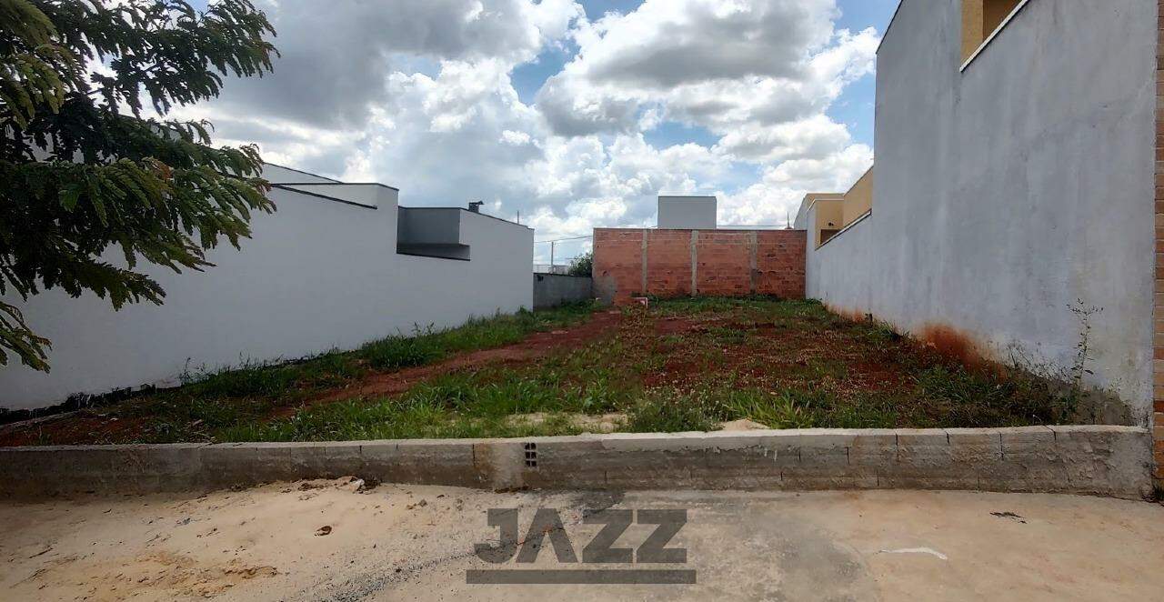 Terreno à venda, 250m² - Foto 1