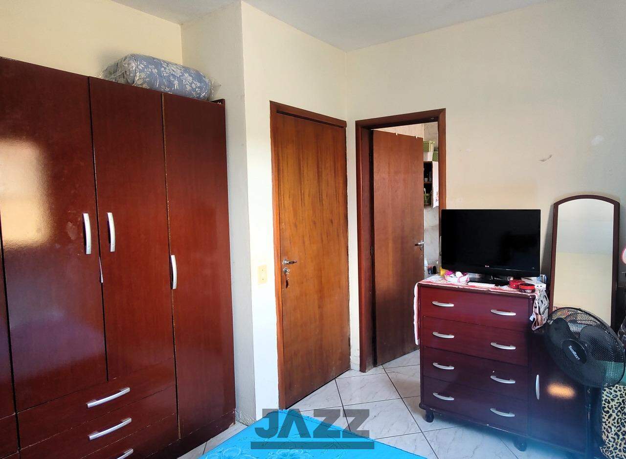 Casa à venda com 2 quartos, 93m² - Foto 13