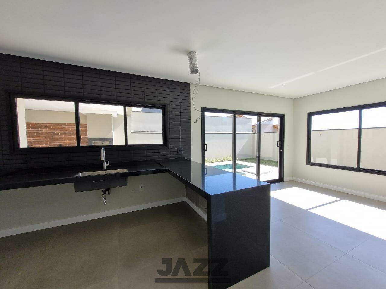 Casa de Condomínio à venda com 3 quartos, 217m² - Foto 5