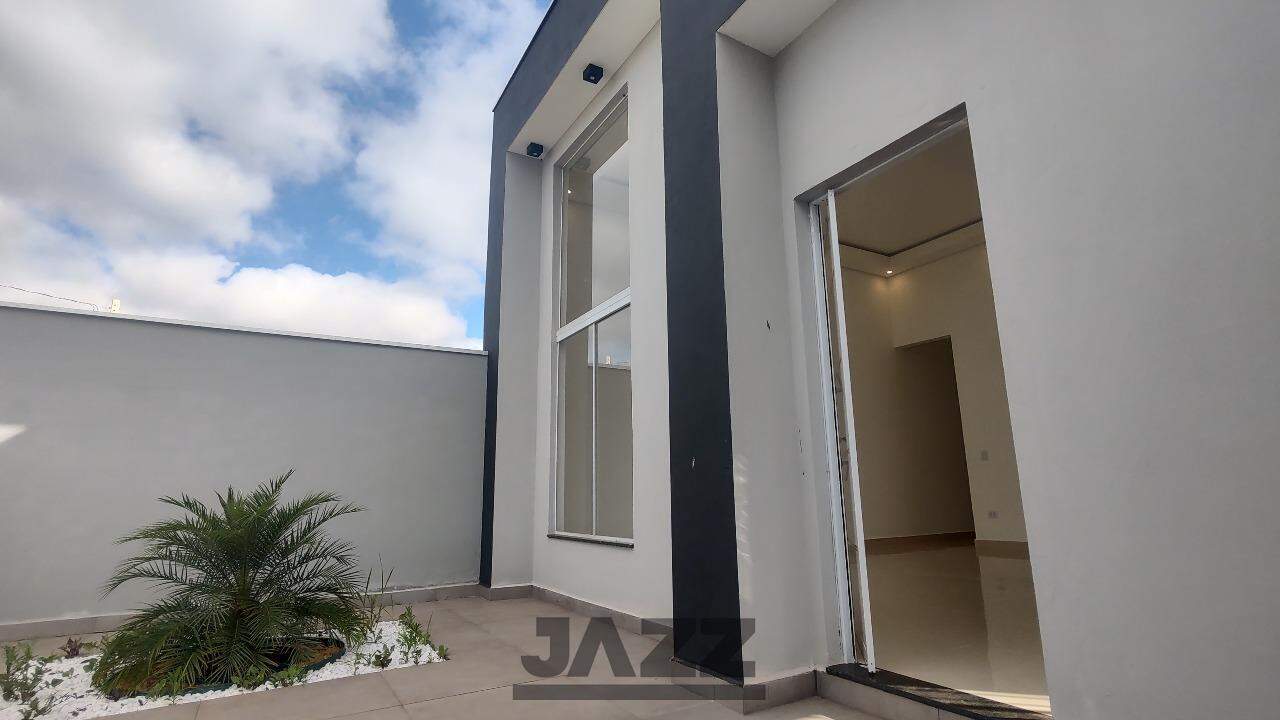 Casa à venda com 2 quartos, 115m² - Foto 2