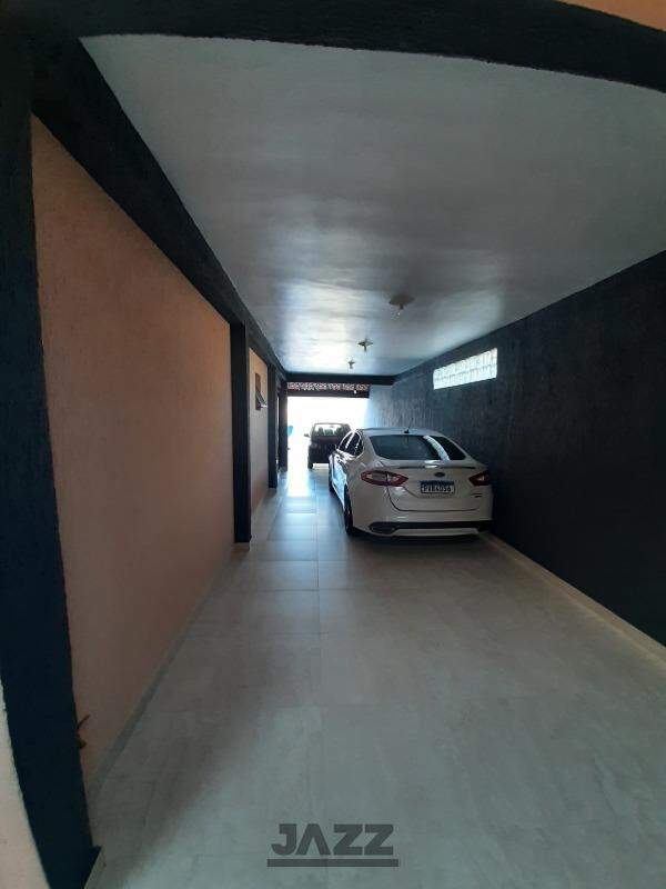 Casa à venda com 5 quartos, 190m² - Foto 10