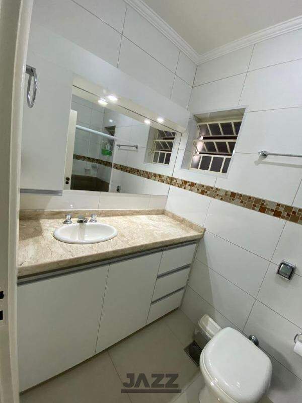 Casa à venda com 3 quartos, 193m² - Foto 14