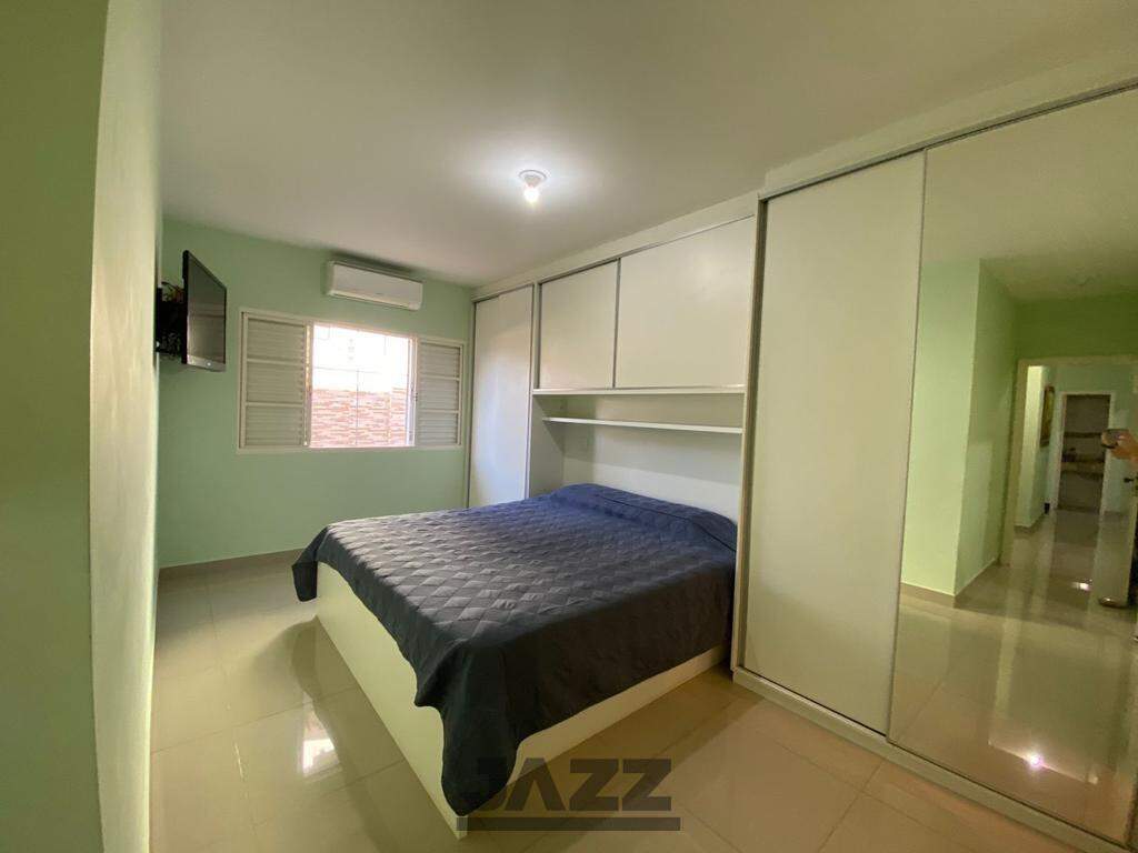 Casa à venda com 3 quartos, 193m² - Foto 11