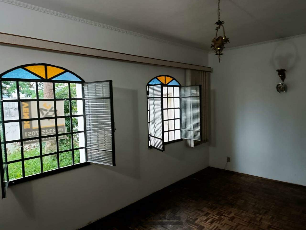 Casa à venda com 3 quartos, 200m² - Foto 27