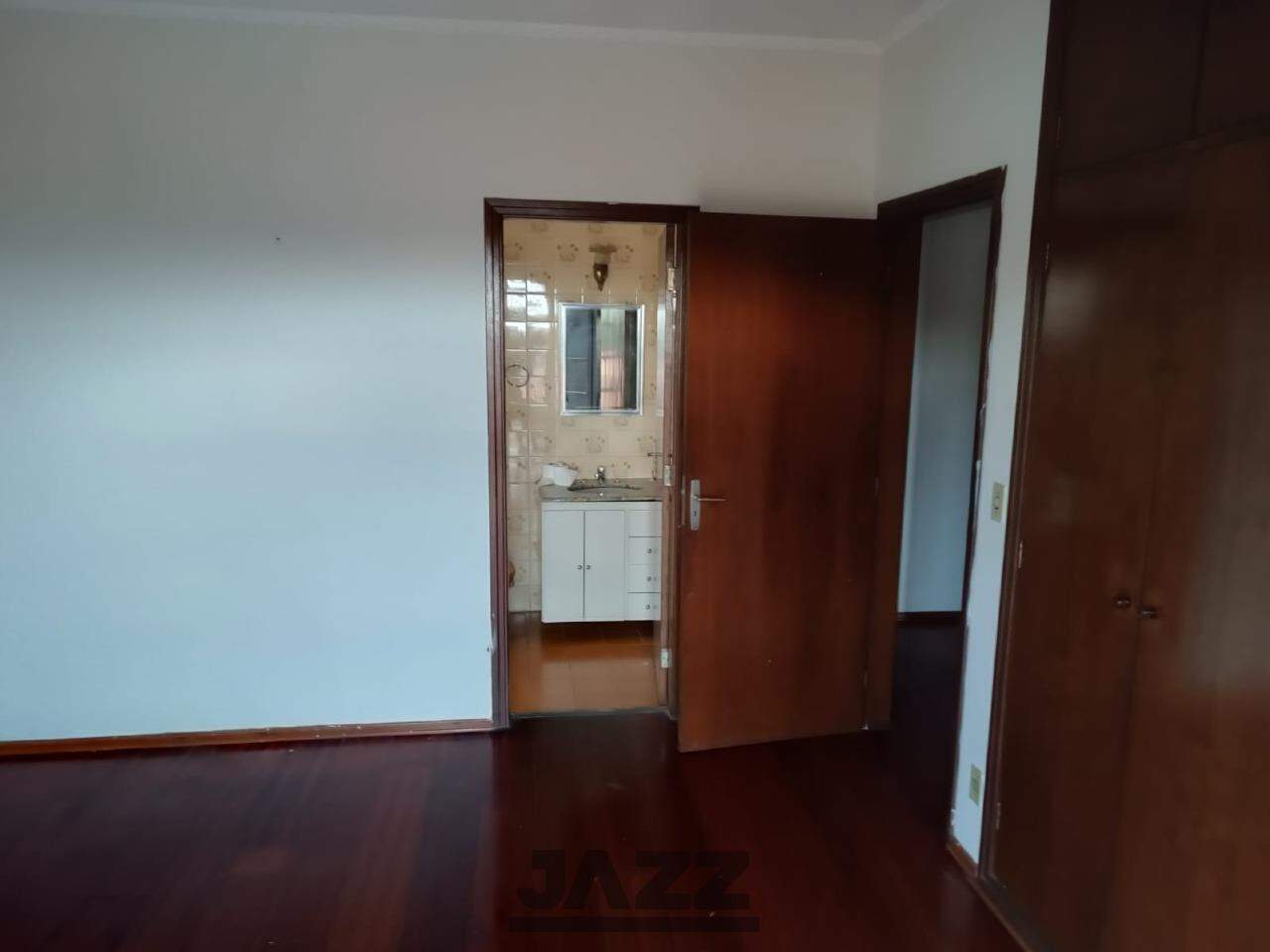 Casa à venda com 3 quartos, 200m² - Foto 18