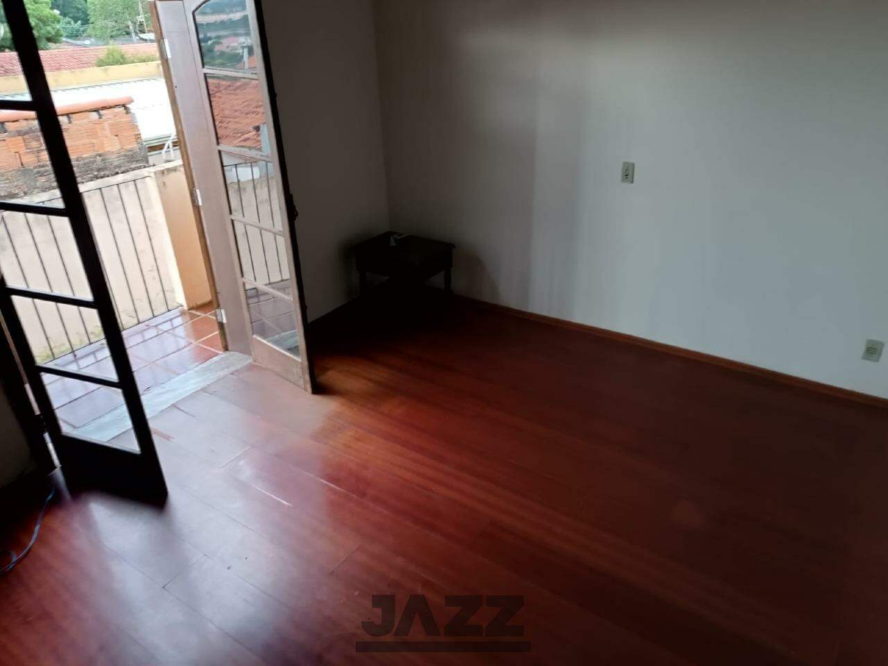 Casa à venda com 3 quartos, 200m² - Foto 12