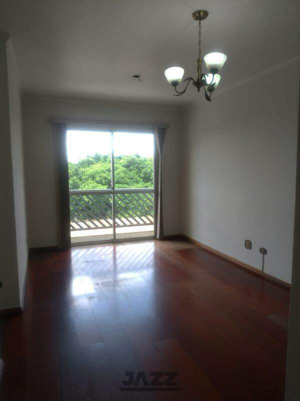 Apartamento à venda com 2 quartos, 62m² - Foto 3