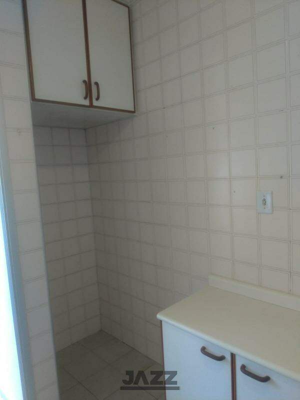 Apartamento à venda com 2 quartos, 62m² - Foto 11