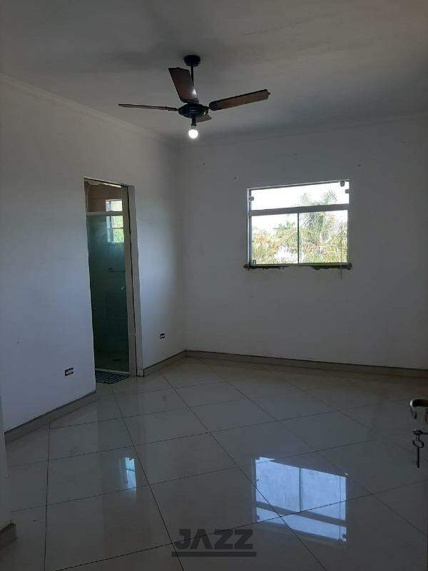 Casa à venda com 4 quartos, 250m² - Foto 23