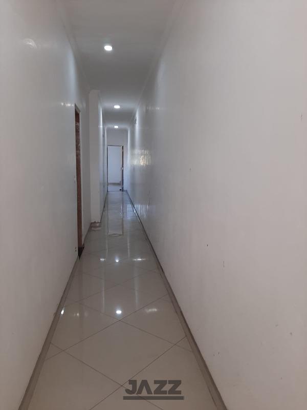 Casa à venda com 4 quartos, 250m² - Foto 12