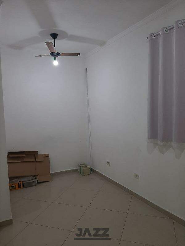 Casa à venda com 4 quartos, 250m² - Foto 26