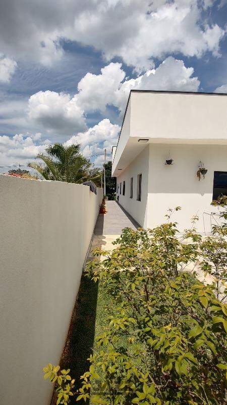 Casa de Condomínio à venda com 3 quartos, 257m² - Foto 32