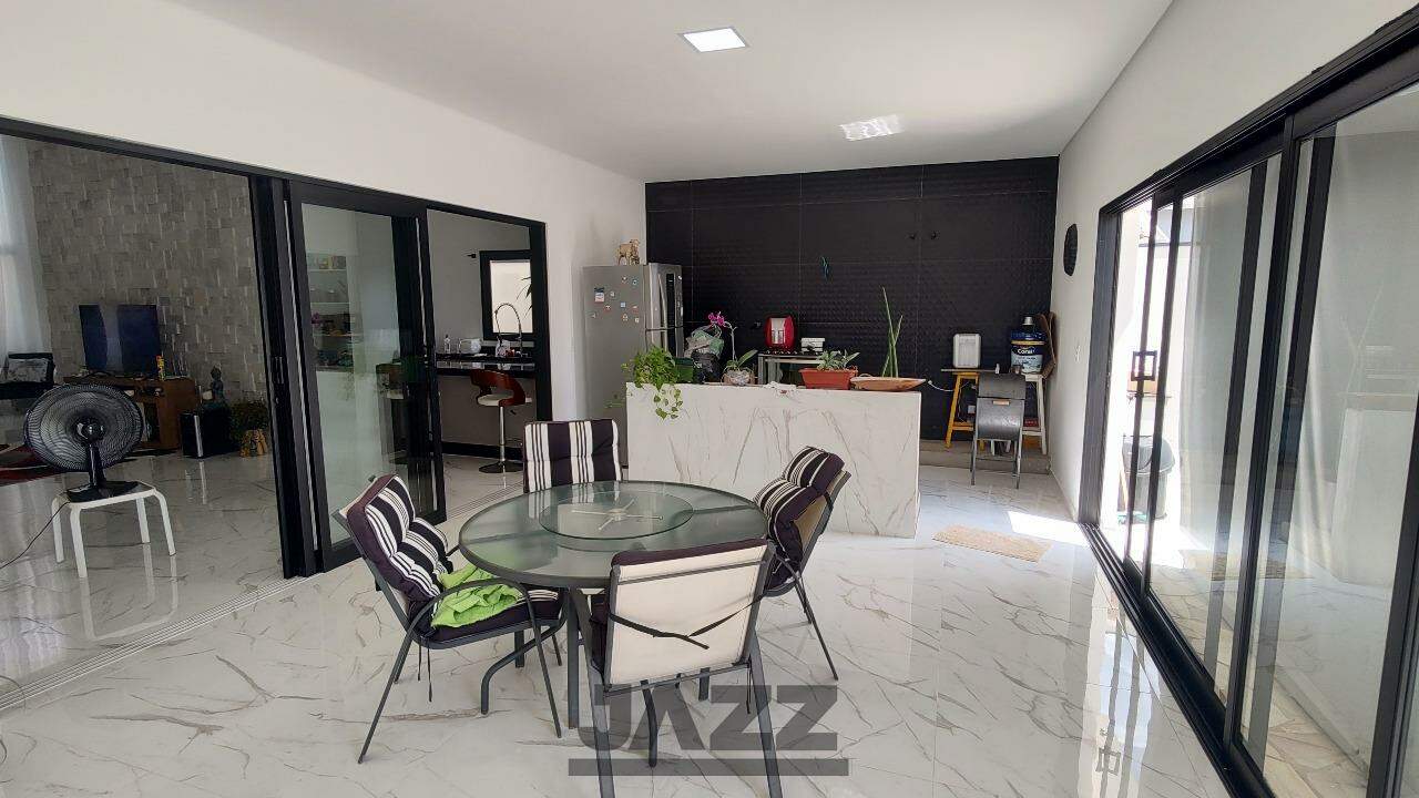 Casa de Condomínio à venda com 3 quartos, 257m² - Foto 21