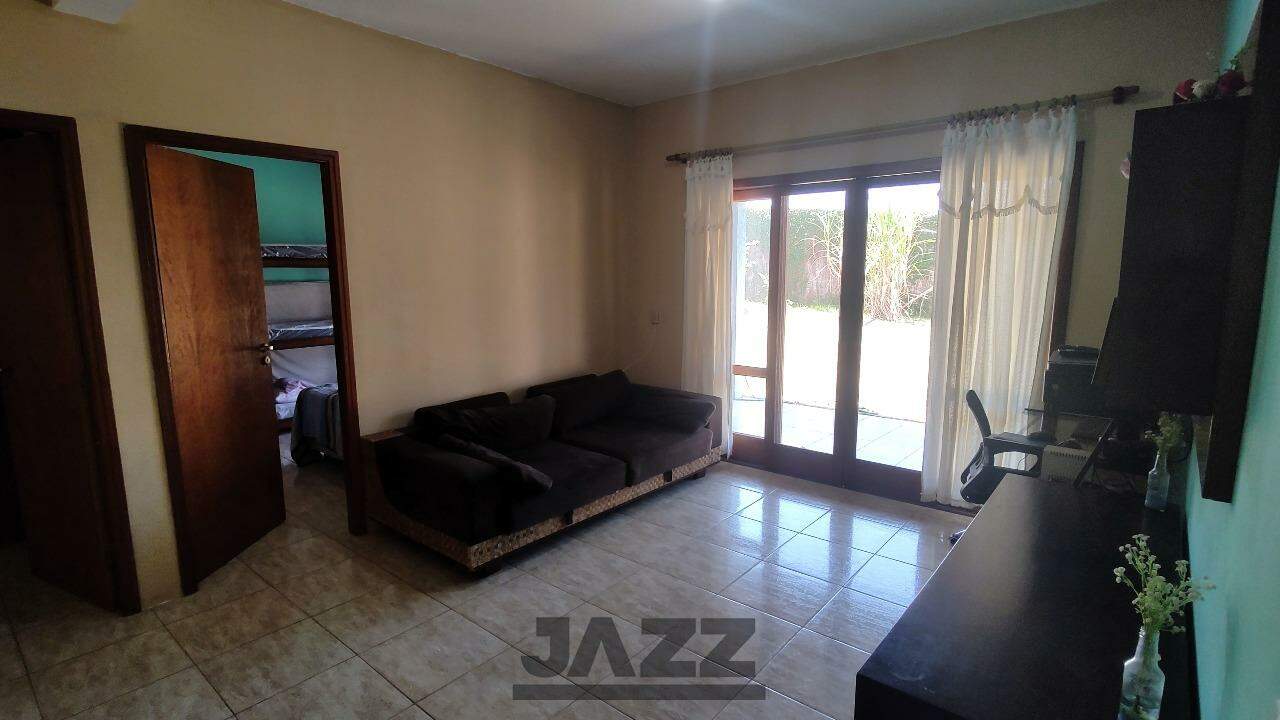 Fazenda à venda com 2 quartos, 196m² - Foto 13