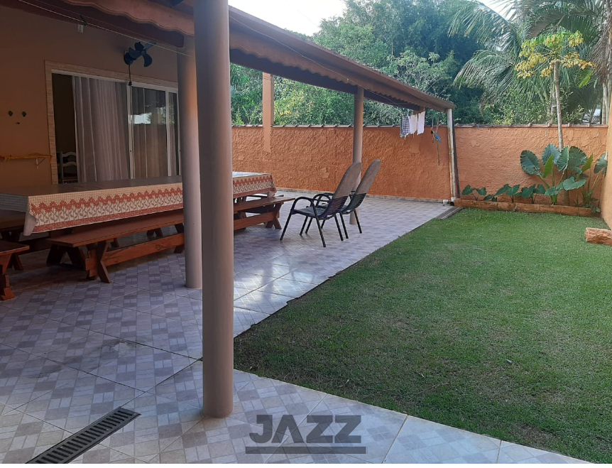 Casa à venda com 2 quartos, 217m² - Foto 2