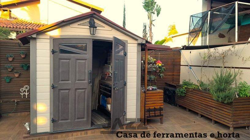 Casa de Condomínio à venda com 4 quartos, 325m² - Foto 35