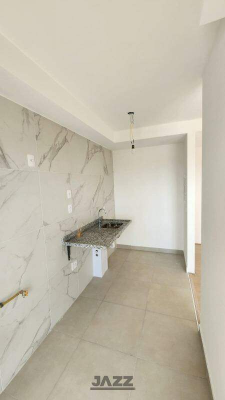 Apartamento à venda com 2 quartos, 55m² - Foto 17