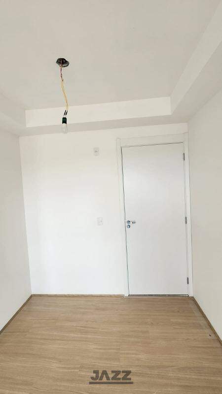 Apartamento à venda com 2 quartos, 55m² - Foto 11