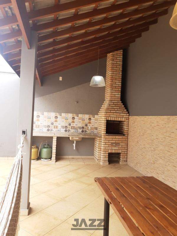 Casa à venda com 3 quartos, 130m² - Foto 4