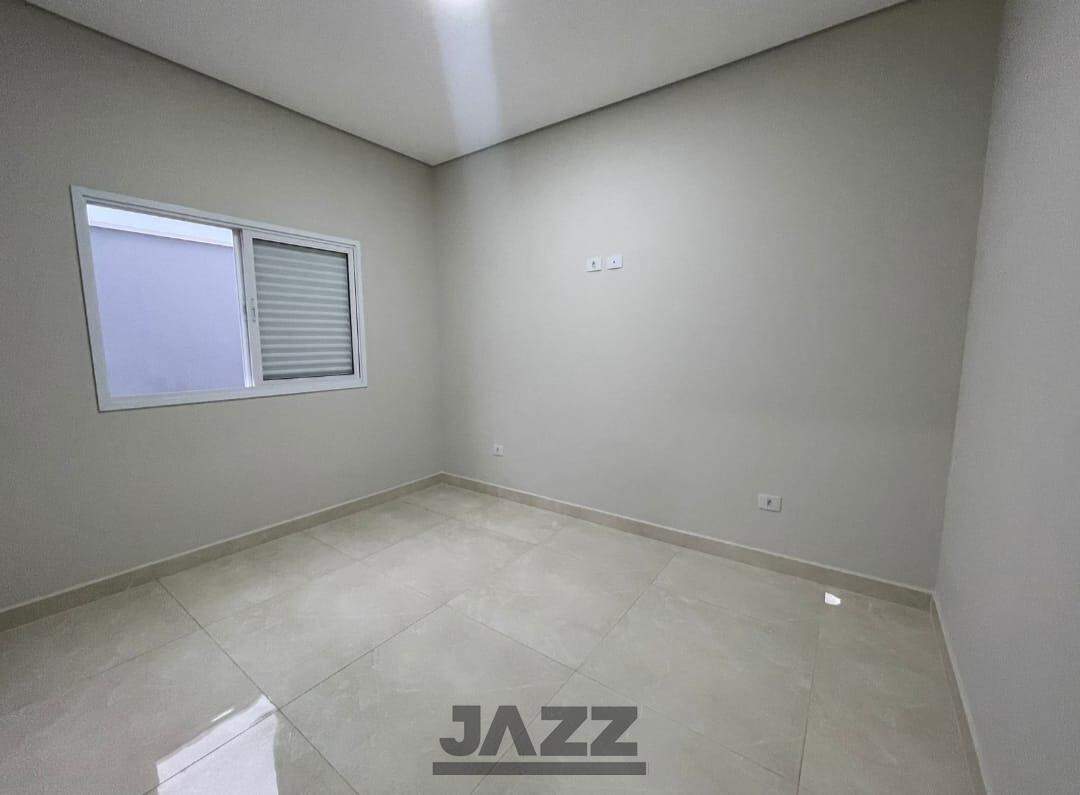 Casa à venda com 3 quartos, 149m² - Foto 14