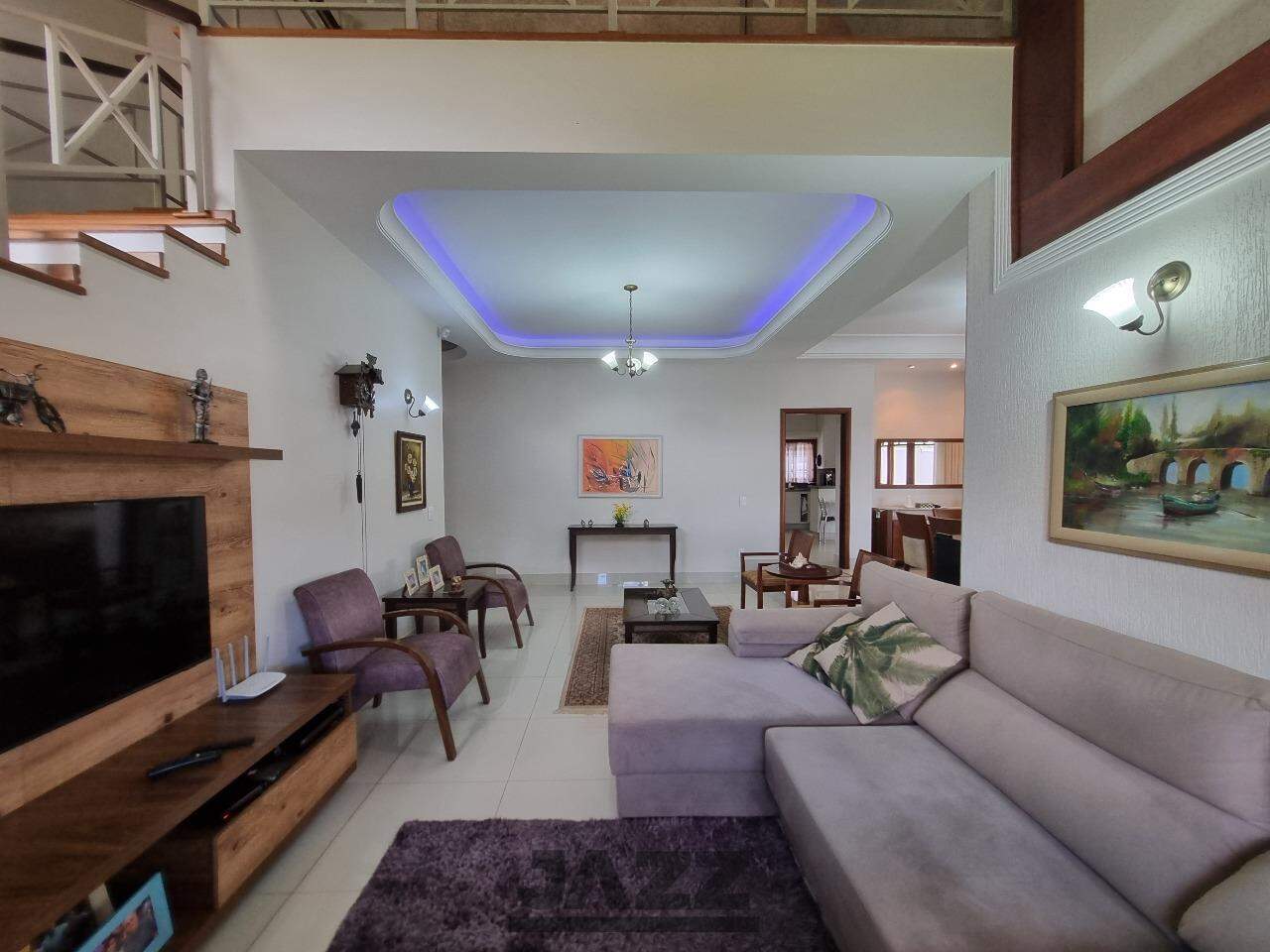 Casa de Condomínio à venda com 4 quartos, 324m² - Foto 4