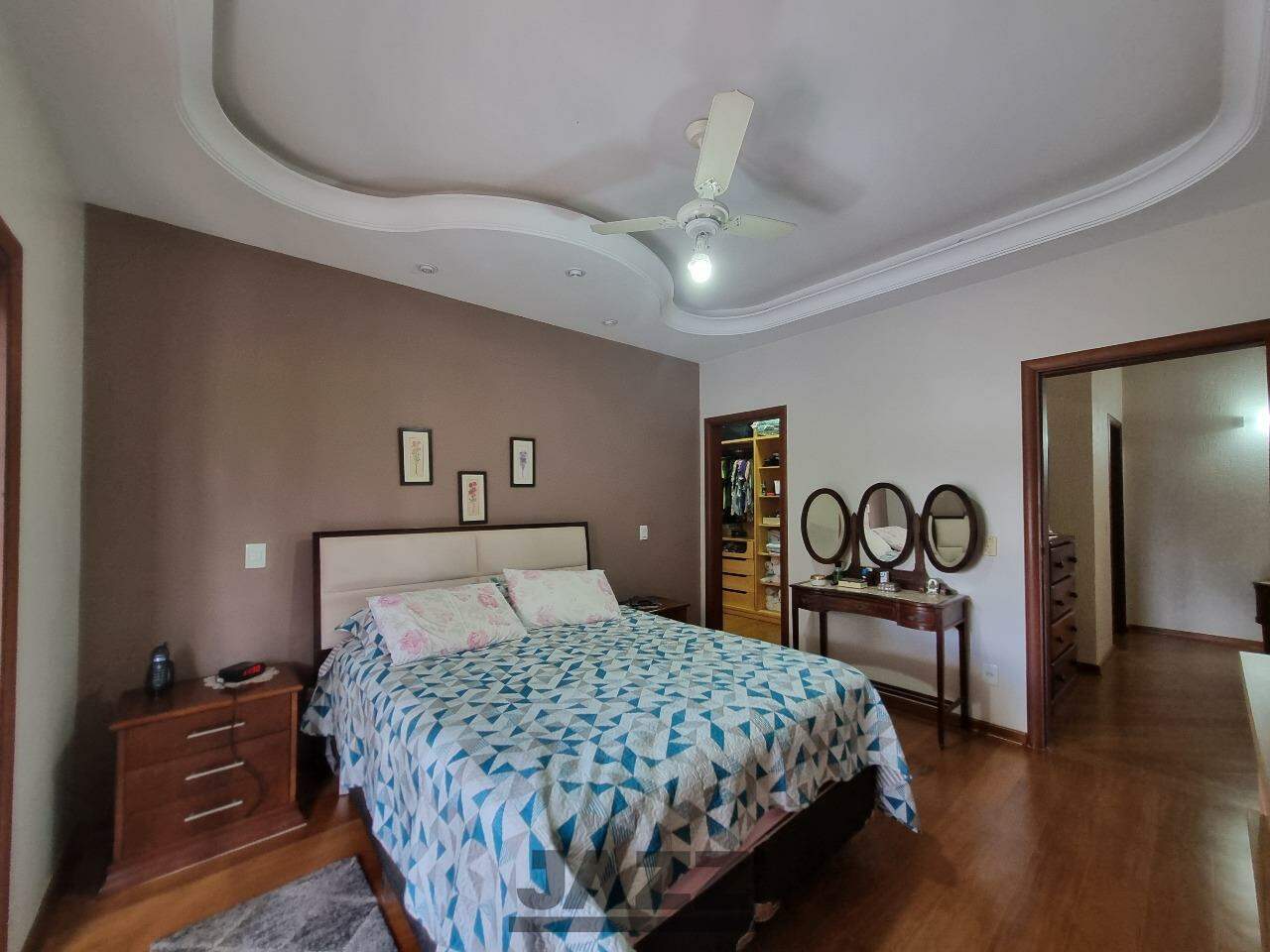 Casa de Condomínio à venda com 4 quartos, 324m² - Foto 23