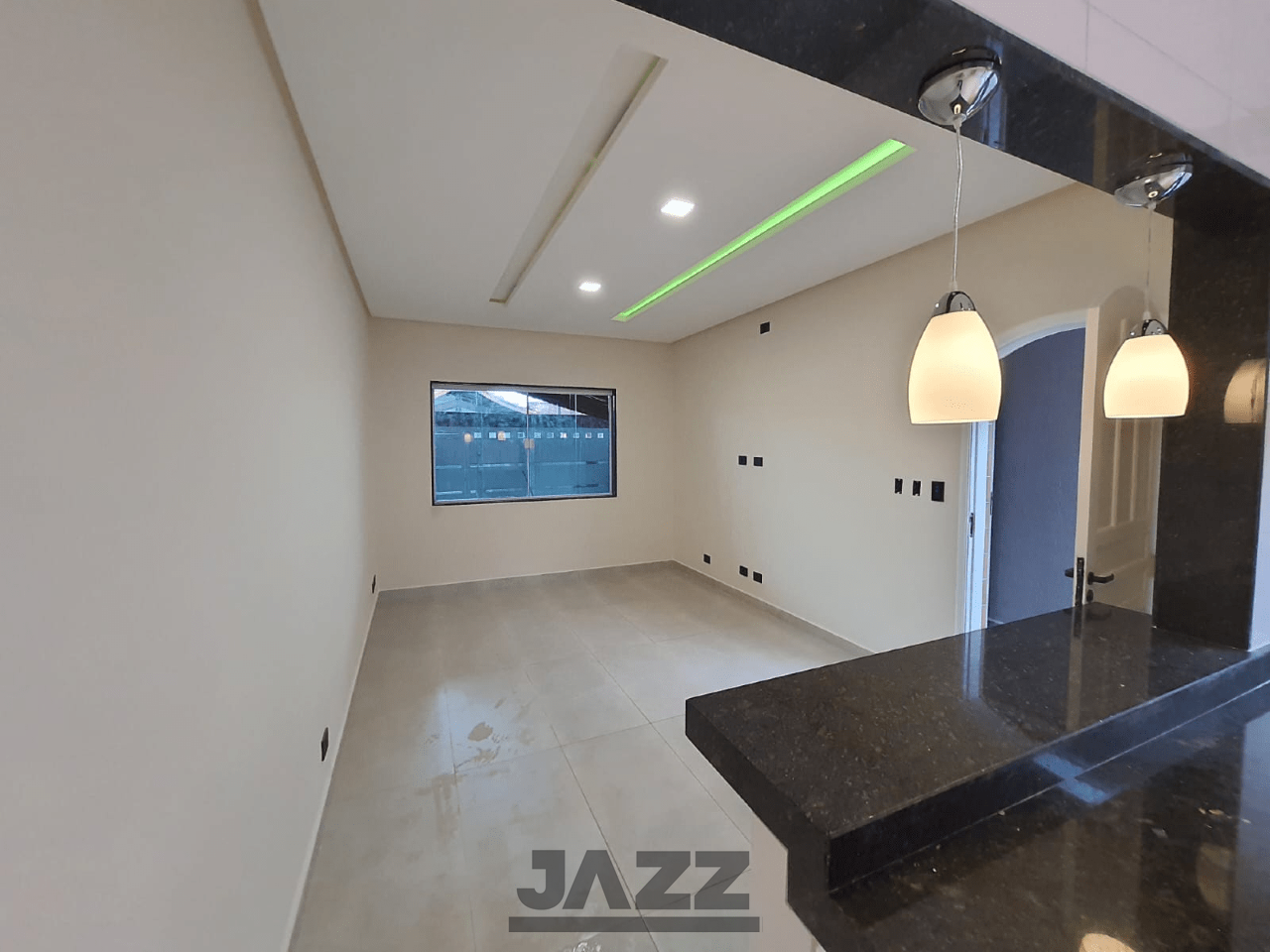 Casa à venda com 2 quartos, 74m² - Foto 5