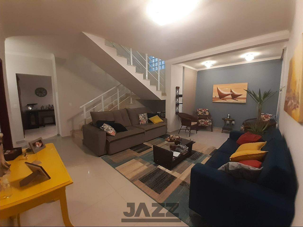 Casa de Condomínio à venda com 3 quartos, 204m² - Foto 4