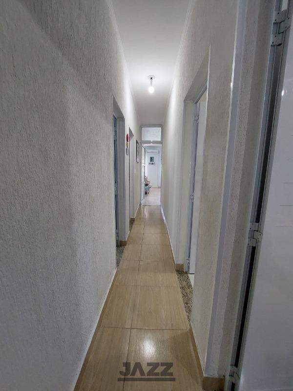 Casa à venda com 5 quartos, 140m² - Foto 5