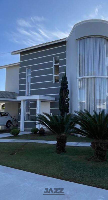 Casa de Condomínio à venda com 4 quartos, 329m² - Foto 2